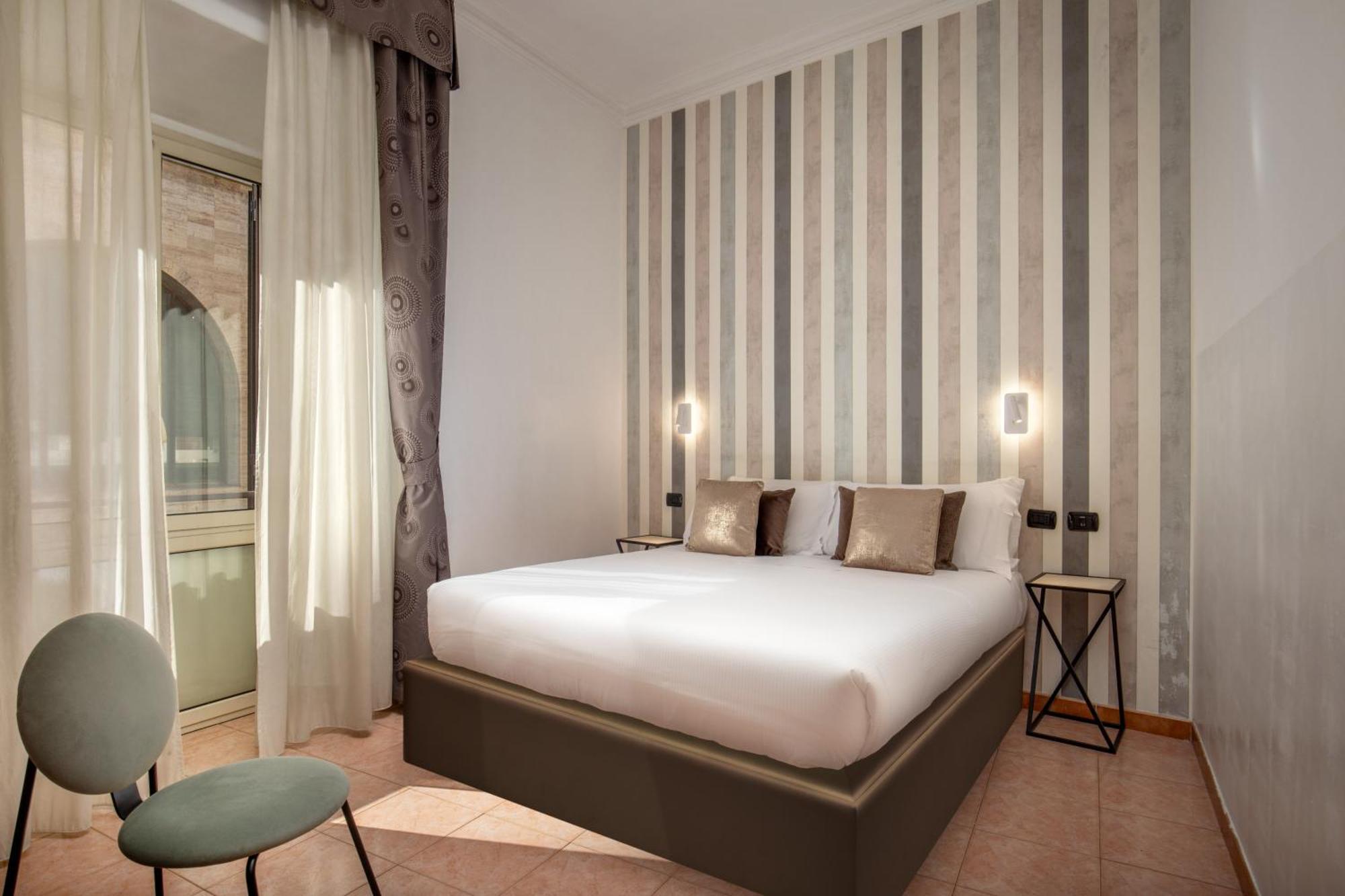 Classic Triple Room,1590347055:JPEG